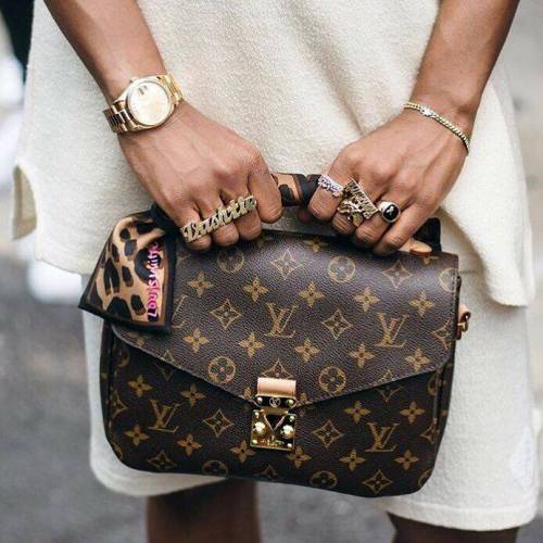 louis vuitton trendy bag