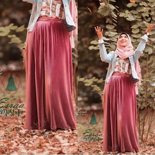 velvet pleated maxi skirt