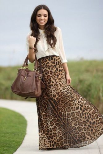 leopard maxi skirt outfit