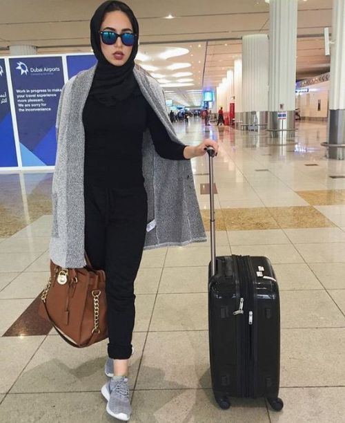 Hijabi Traveling Style Just Trendy Girls