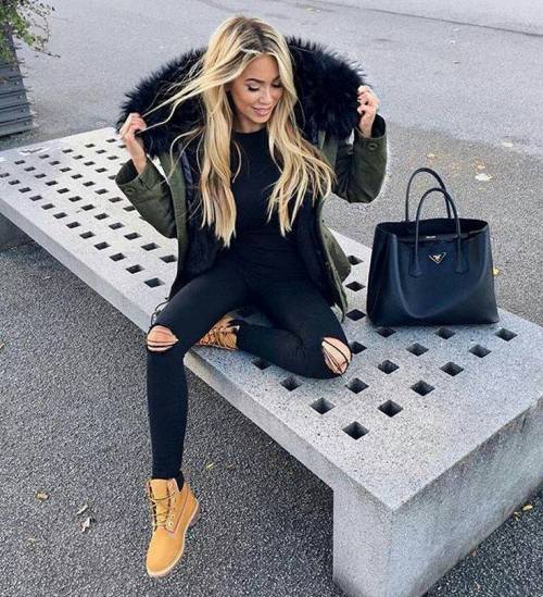 girl outfits with black timberland boots