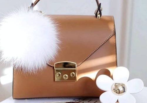 on trend handbags 2019