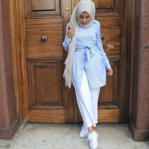 Cute hijab outfits in light blue color | | Just Trendy Girls