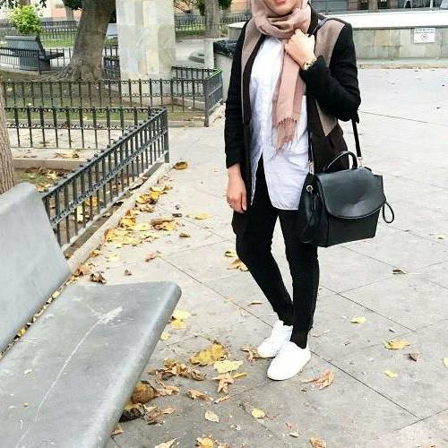 dress smart casual in winter with hijab 