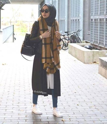 Sporty hijab street style | | Just Trendy Girls