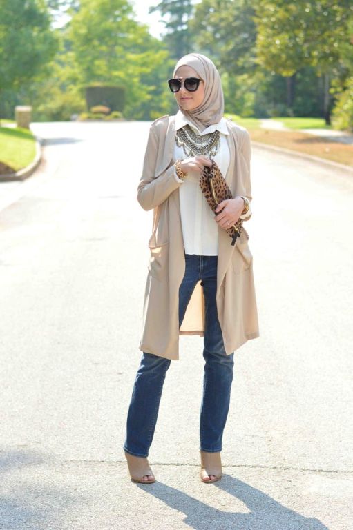 Winter hijab street styles by leena Asaad | | Just Trendy Girls