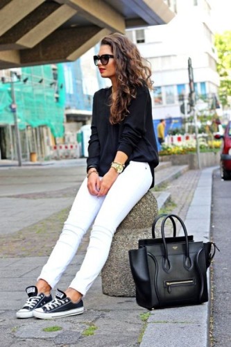 Casual outfits ideas with slip on shoes | | Just Trendy Girls