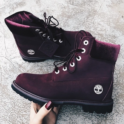 How to rock the maroon boots | | Just Trendy Girls