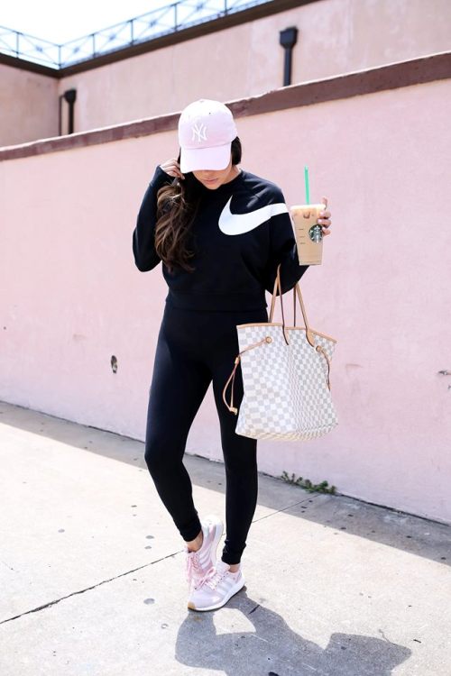 nike sweater outfit