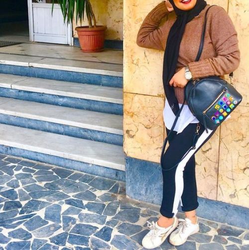 Sweatpants sporty hijab style | | Just Trendy Girls