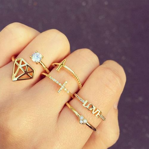 Golden Rules for Wearing Your Ring with Style and Purpose | | Just ...