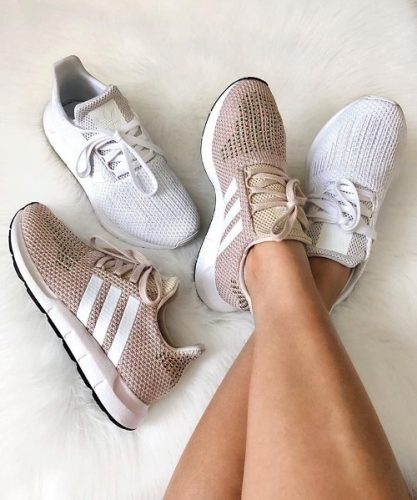 Running sneakers in neutral tones | | Just Trendy Girls